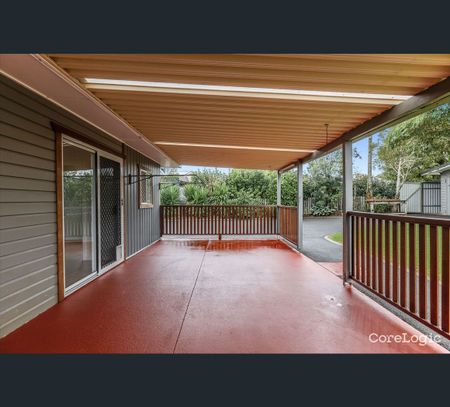10 Wilfred Street, Harristown, Qld 4350 - Photo 5
