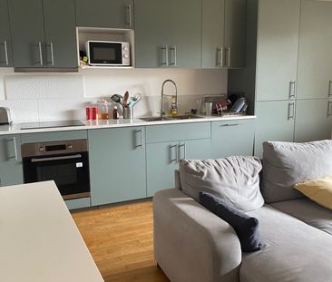 Location Appartement 5 pièces 100m² LYON 5ème - Photo 3