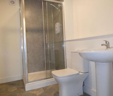 1 bedroom flat to rent - Photo 6