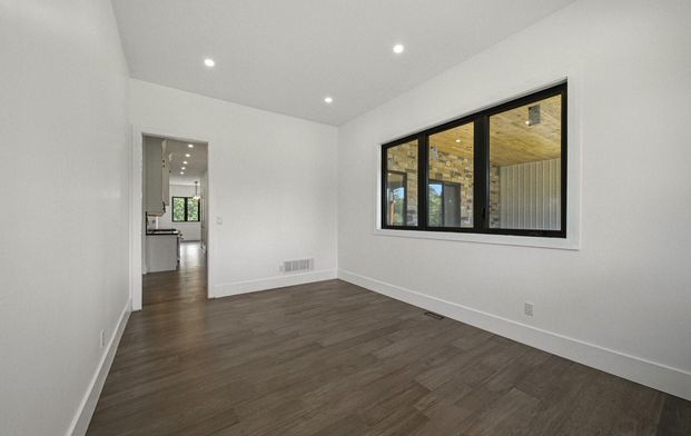 For Lease - 80 Birch Crescent, Kawartha Lakes, Ontario - Photo 1