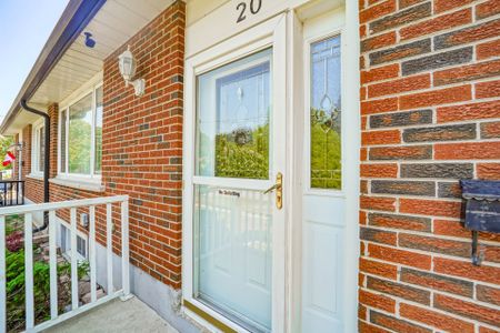 For Lease - 20 Little Avenue, Clarington, Ontario - Photo 3