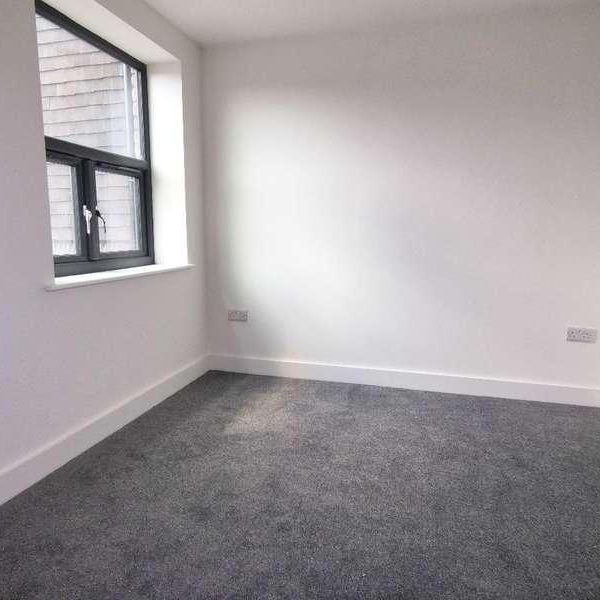 Lyons Grove Consort Street, ST4 - Photo 1