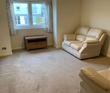 2 Bed Flat, Gray Street, AB10 - Photo 2