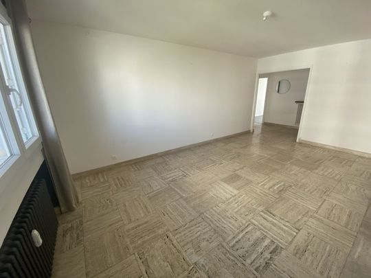 Appartement 4 pièces à louer St Étienne - 42000 / Réf: LA4053-COMPANY39997BYE - Photo 1