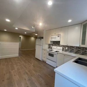 1 bedroom + den basement suite in Auguston - Photo 2