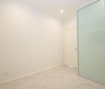 Brand New Two Bedroom Granny Flat with Water Included - Photo 4