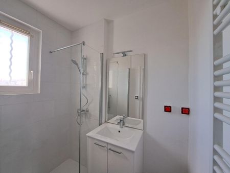 Location Appartement 3 pièces 55m² TOURS 37000 - Photo 2