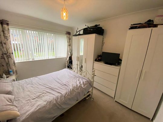 Comyns Court, Sandhurst - 2 bedrooms Property for lettings - Seymours - Photo 1