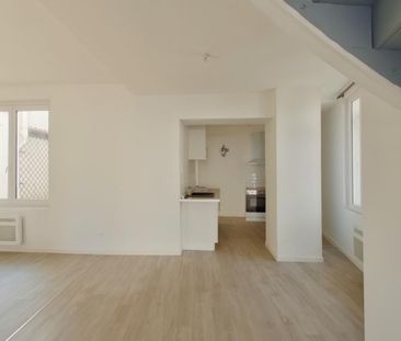 Location Maison 103m² CHATELLERAULT 86100 - Photo 1