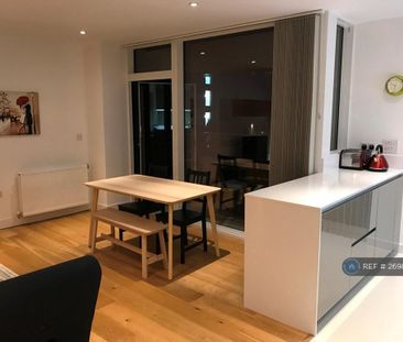 1 bedroom flat to rent - Photo 4