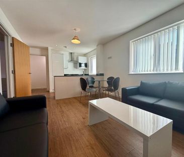 2 bedroom apartment to rent - Photo 5