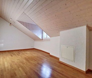 Bel appartement en duplex de 3.5 pièces au 1er étage au centre de B... - Photo 5