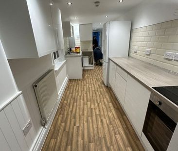 St Georges Place, Brighton - Photo 3