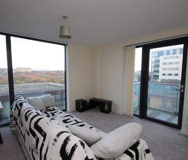 Meadowside Quay Walk, GLASGOW, G11 - Photo 1