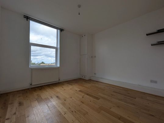 2 Bed Flat, Westow Hill, SE19 - Photo 1