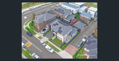 4 Bedroom plus Study nook | - Photo 3