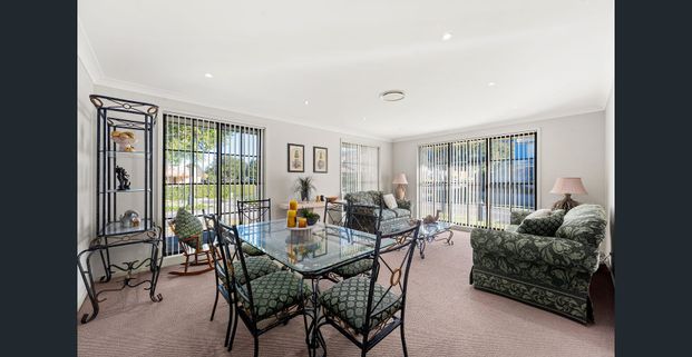 Family Home in Prime Woonona Location - Photo 1