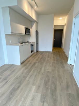 For Lease - 32 Forest Manor Road Unit# 512, Toronto, Ontario - Photo 1