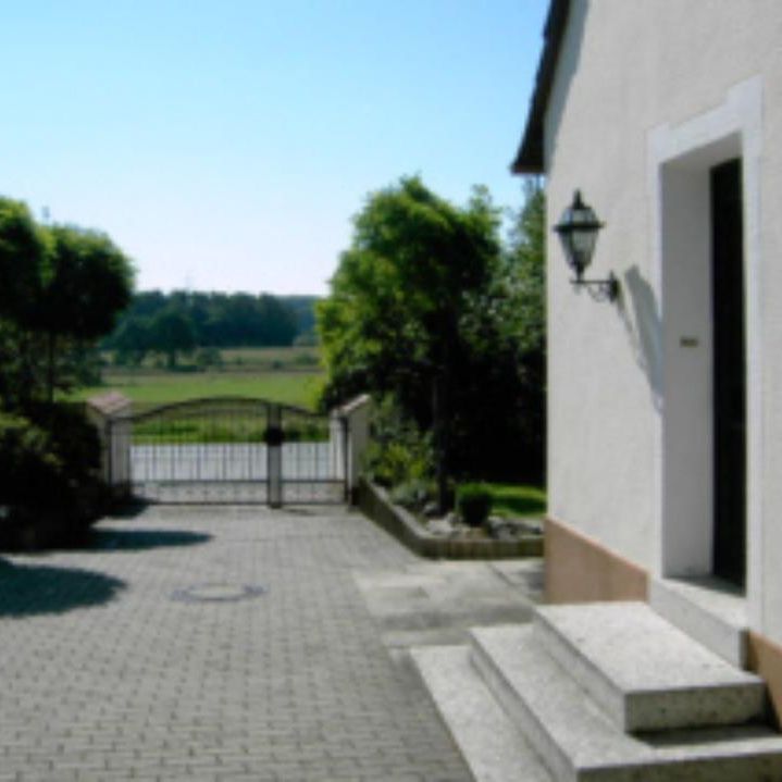 Einfamilienhaus zu vermieten - Photo 1