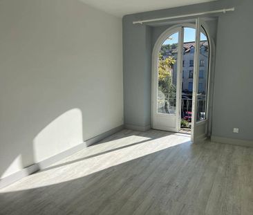 Location appartement t3 61 m² à Villefranche-de-Rouergue (12200) - Photo 5