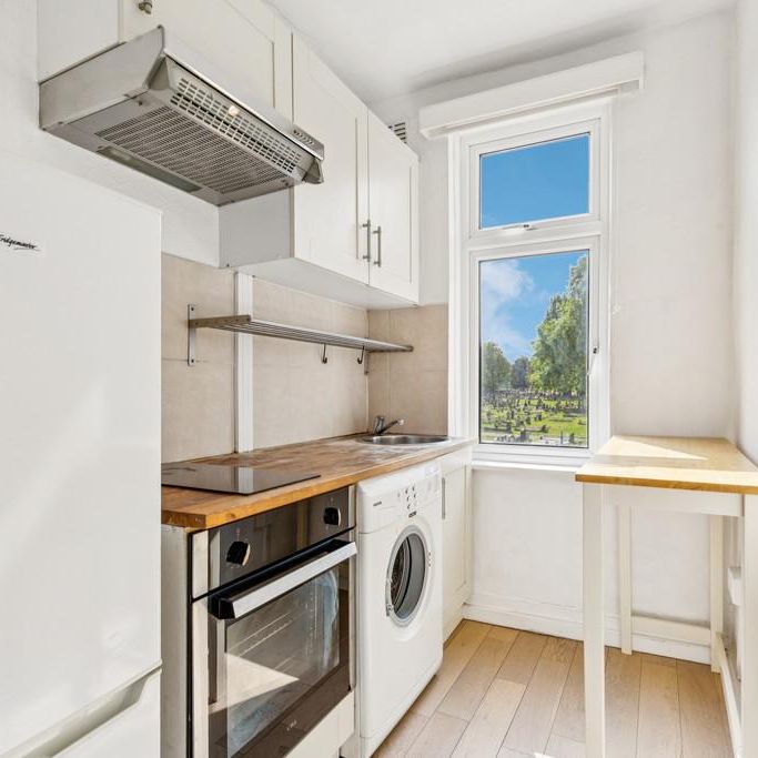 1 bedroom flat to rent - Photo 1