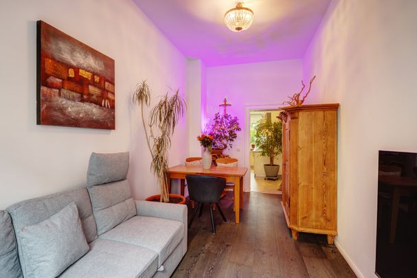 High-quality renovated, fully furnished apartment - Photo 1