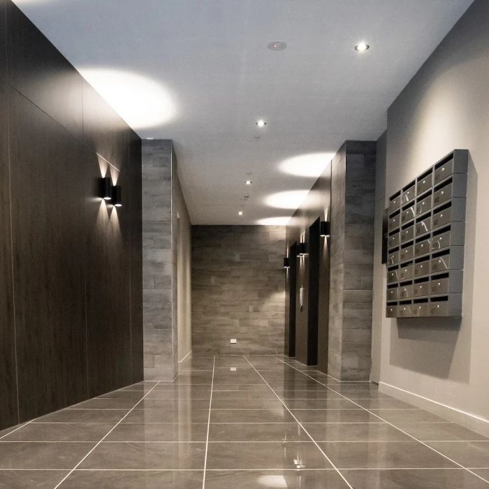 A beautifully presented, light and bright two bedroom apartment - Photo 1