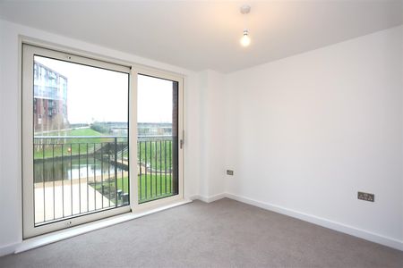 The Railings, Middlewood Locks - Photo 3