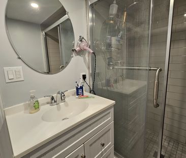 For Lease - 3489 Queenston Drive Unit# Basement apartment, Mississa... - Photo 5