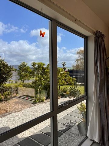 House in the Bay - Photo 4