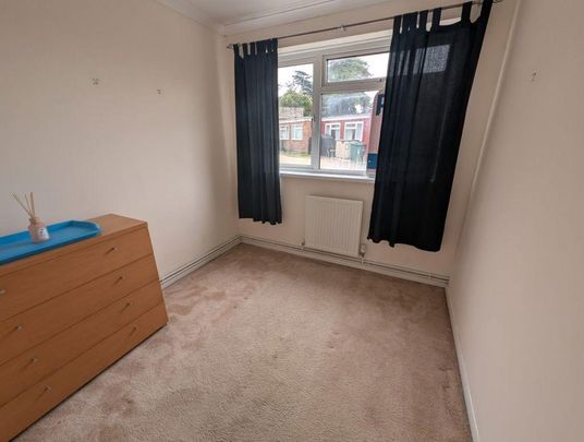 2 bedroom bungalow to rent - Photo 1