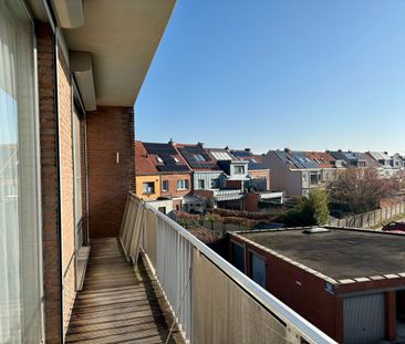 Lichtrijk appartement met 3 slaapkamers in het centrum van Schoten! - Foto 4