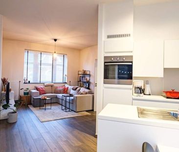 Appartement te huur in Sint-Truiden voor € 750 met 1 slaapkamer - Photo 2