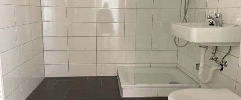 Top renovierte 2-Zimmer-Wohnung mit Balkon - Foto 1