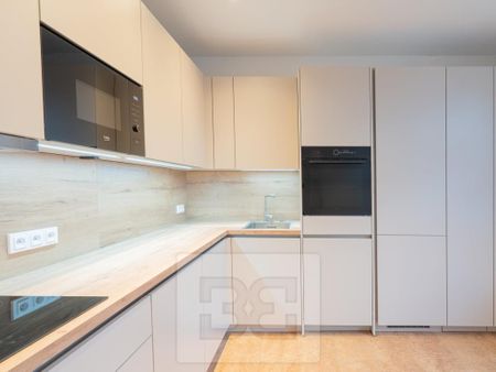 Pronájem bytu 3+1 110 m2 - Фото 2