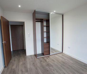 1 Bed Flat, Moorhen Drive, NW9 - Photo 3