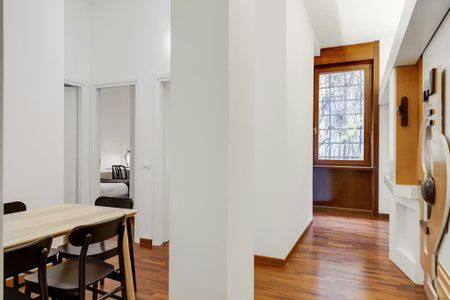 Via dei Giardini, Milan, Lombardy 20121 - Photo 3