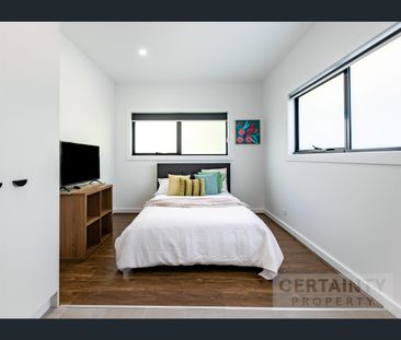 Room 3/ 43 Edgar St, Werribee, Vic 3030 - Photo 2