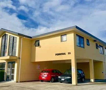 Student Rental - Photo 5