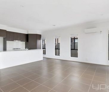 LOCATION LOCATION LOCATION - Photo 2