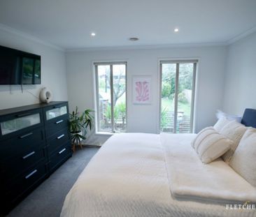 Beautifully Presented Three-bedroom Home - Photo 5