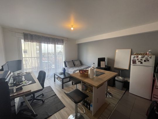 Location Appartement 1 pièce 30m² CHAMBRAY LES TOURS 37170 - Photo 1