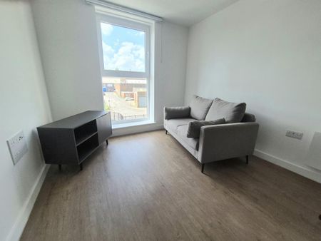 1 bedroom apartment to rent - Photo 4
