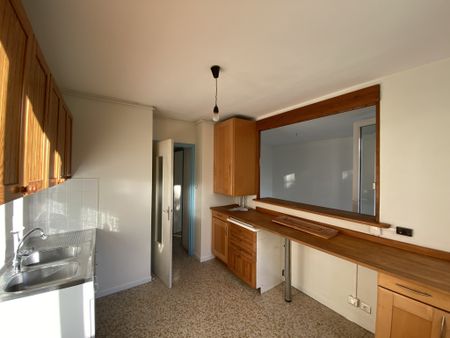 Location Appartement 2 pièces 38m² ST MARTIN D HERES 38400 - Photo 5