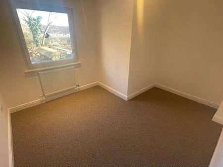 Spencer House, Brettenham Road, Edmonton, N18 - Photo 2