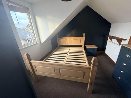 7 bedroom house of multiple occupation to rent - Photo 3