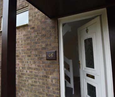 3 bedroom terraced house to rent - Photo 2