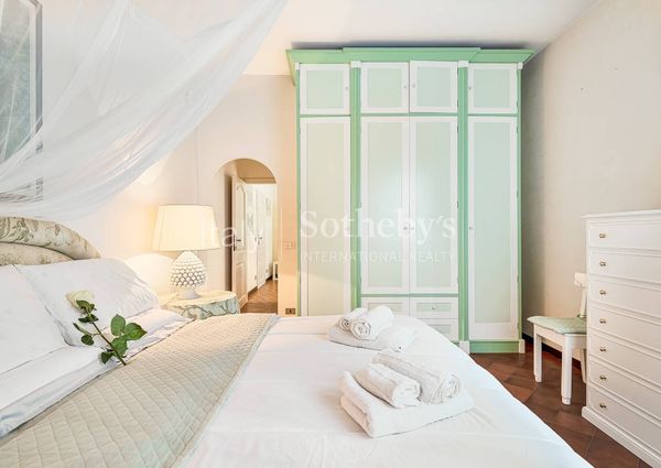 Elegant villa with garden steps away from the sea
