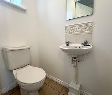 2 bedroom semi-detached house to rent - Photo 5