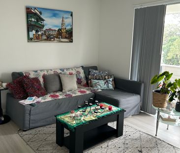 Croydon Park - Photo 1